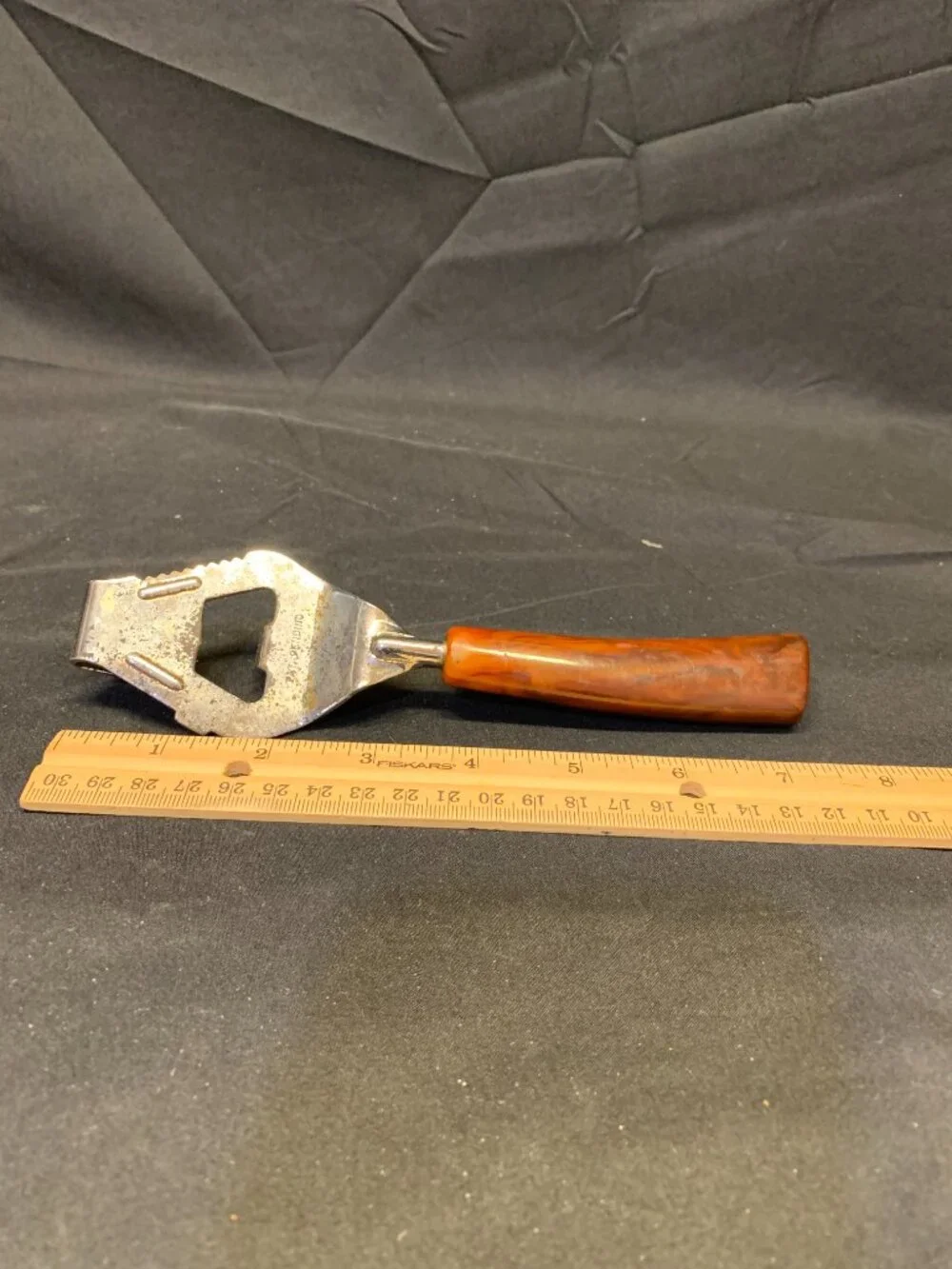 VTG Multipurpose Kitchen/Bar Tool Bottle/Jar/Lid Opener